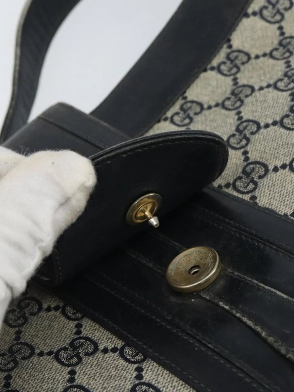 GUCCI GG Supreme Horsebit Shoulder Bag PVC Navy Gold - Picture 8 of 16